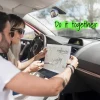 Cheyenne Cañon_close-up-couple-car-looking-map